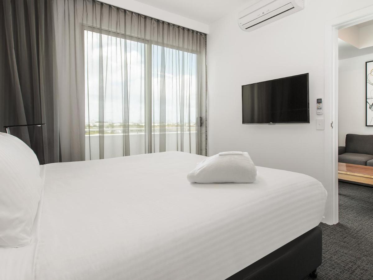 Mercure Sunshine Coast Kawana Waters Buitenkant foto
