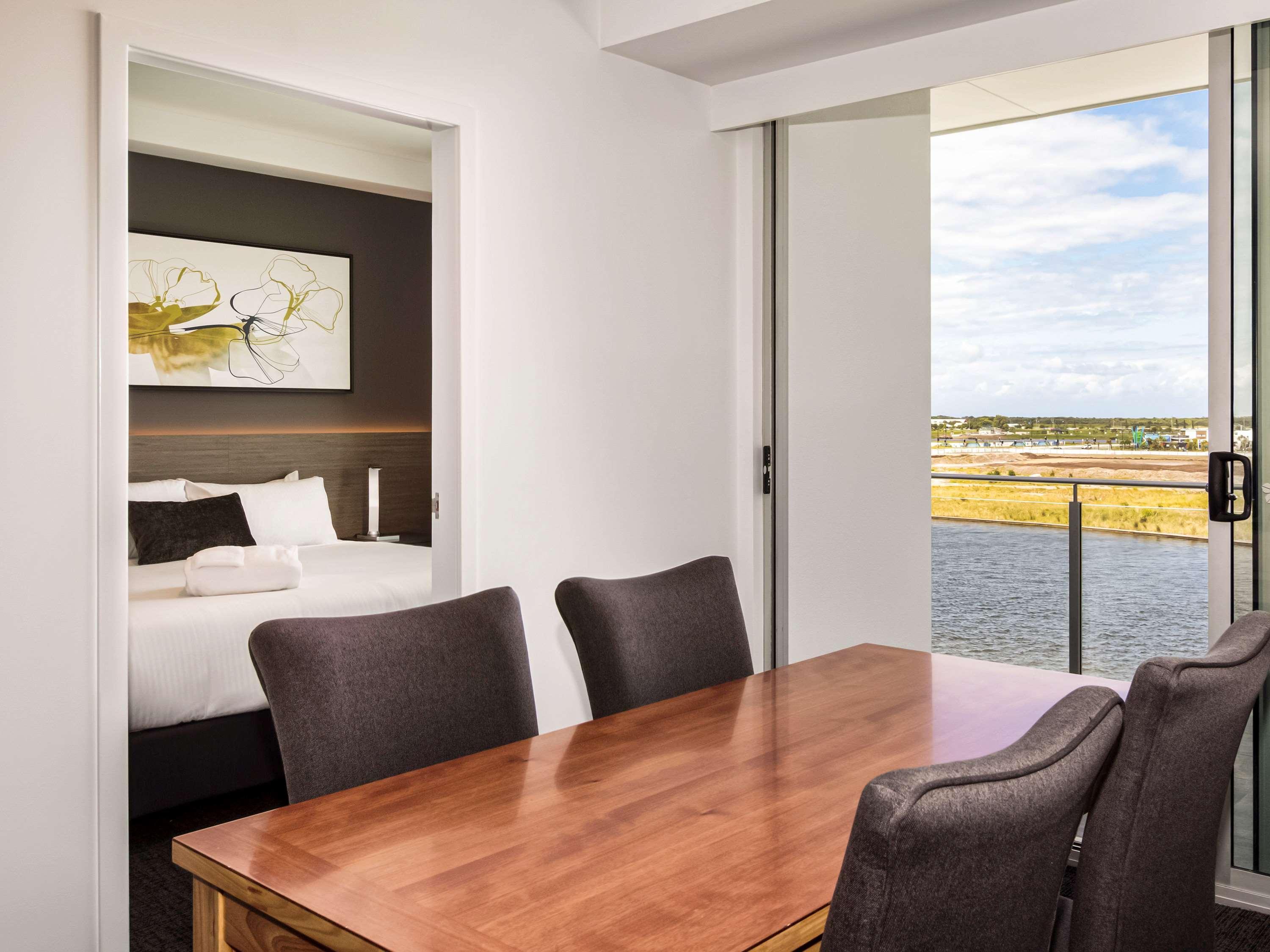Mercure Sunshine Coast Kawana Waters Buitenkant foto