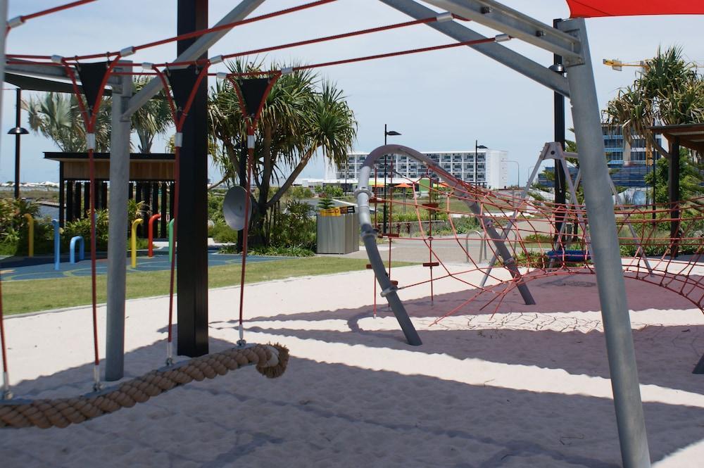 Mercure Sunshine Coast Kawana Waters Buitenkant foto